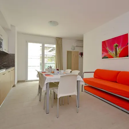 Fiore-3 By Interhome Appartamento *